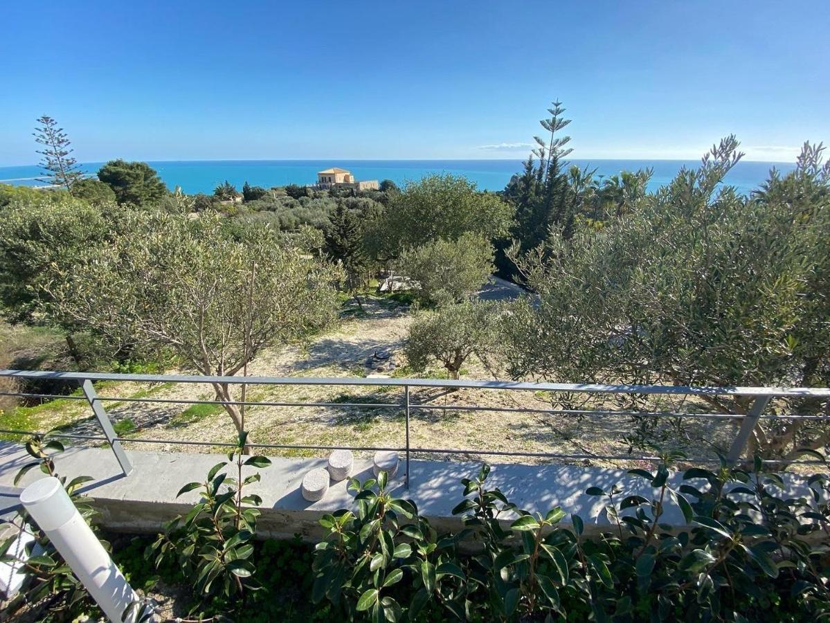Il Mare Di Giu Boutique Guesthouse Licata Exterior photo